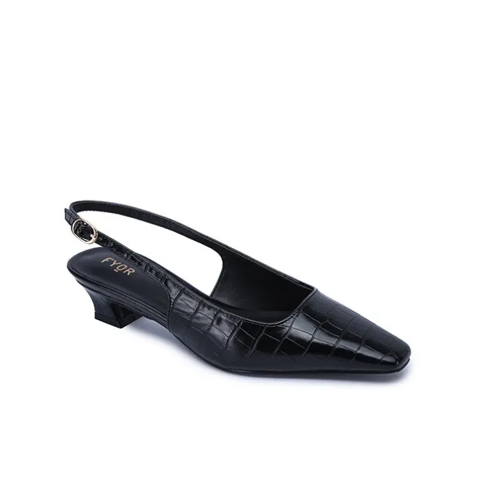 Almond Toe Pump HL 216