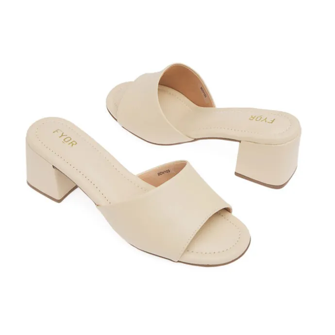 Casual Chic Mule BDV 103