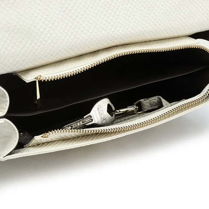 Chic Design Handbag BD 139