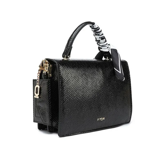 Chic Design Handbag BD 139