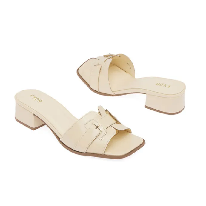 Chic Patent Mule BDV 107