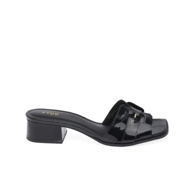 Chic Patent Mule BDV 107