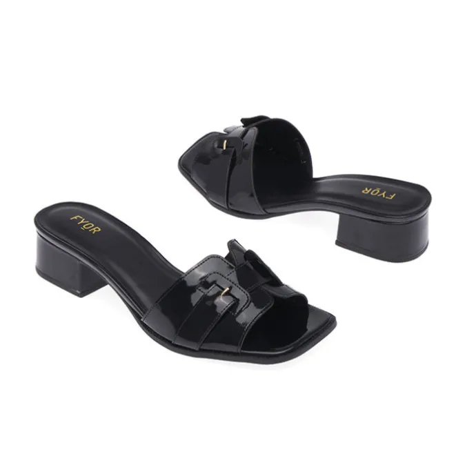 Chic Patent Mule BDV 107