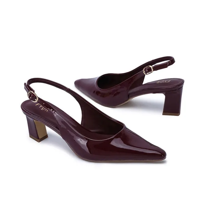 Comfy Buckled Pump HL 213