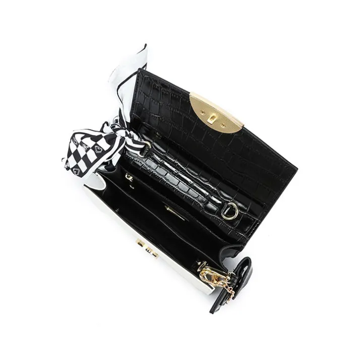 Crossbody chic Handbag BD 122