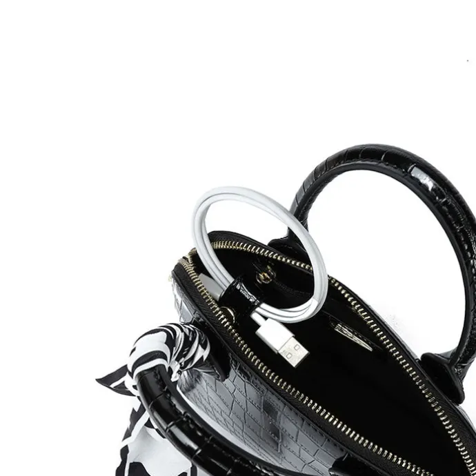 Crossbody shoulder Handbag BD 120
