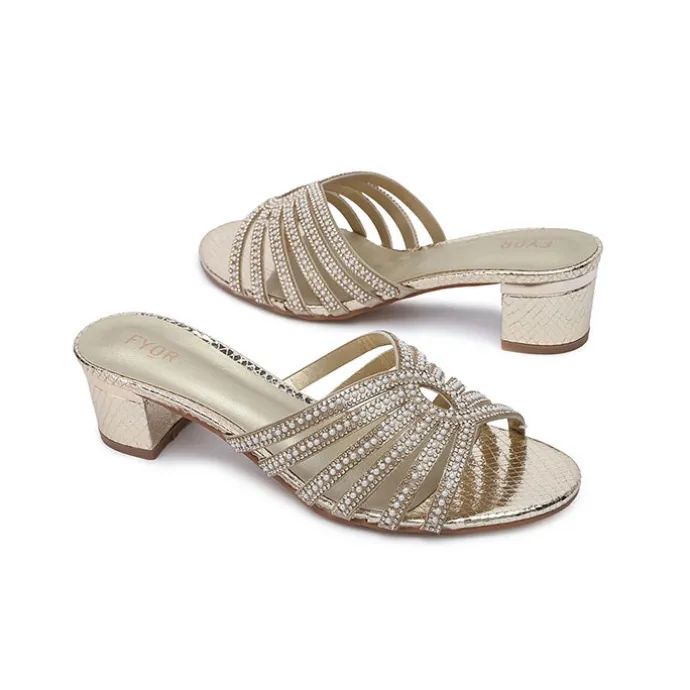 Crystal Pointed Mule HL 235