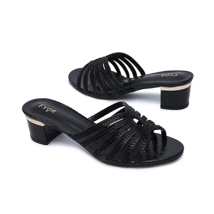 Crystal Pointed Mule HL 235