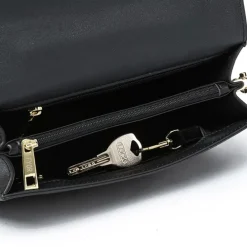 Dramatic Classic Handbag BD 135