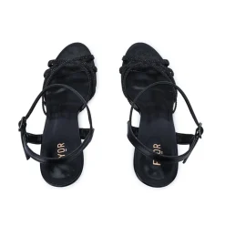 Dramatic Metallic Mule HL 233