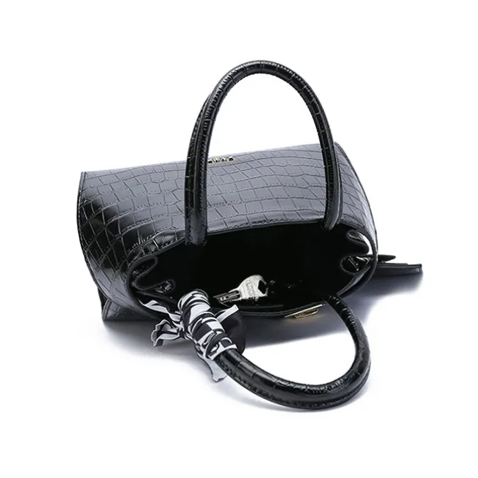 Effortlessly Chic Bag BD 140