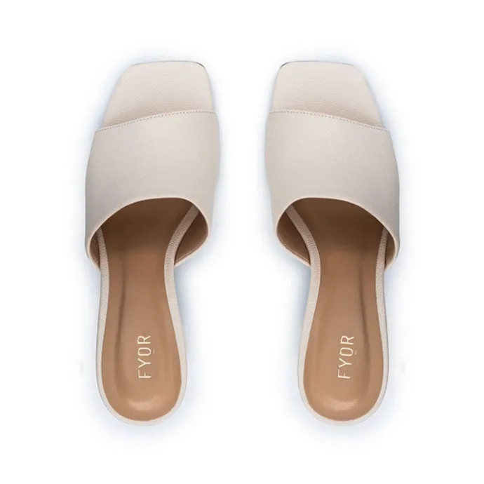 Everyday Chic Mule BCM 155