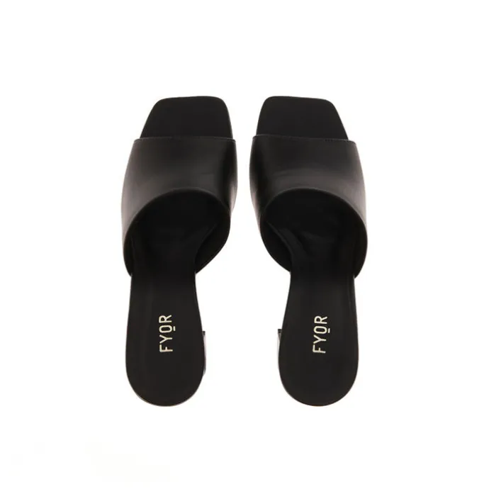 Flared High Heel Mule BCM 147