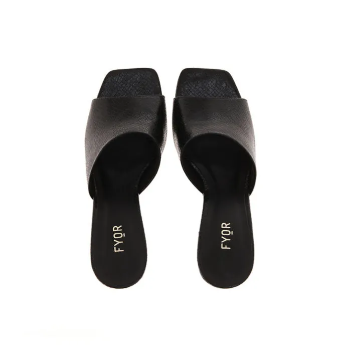 Flared High Heel Mule BCM 147
