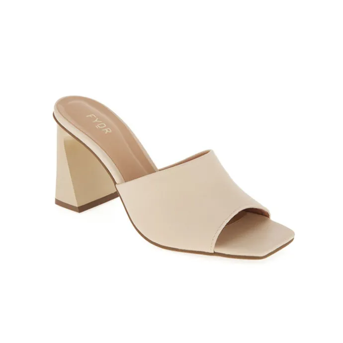 Flared High Heel Mule BCM 147