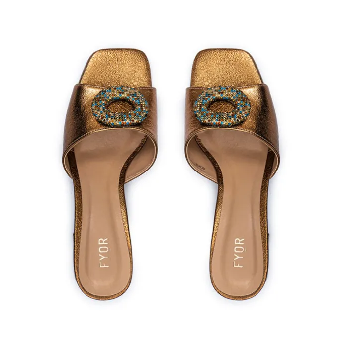 Glamorous Metallic Mule BCM 161