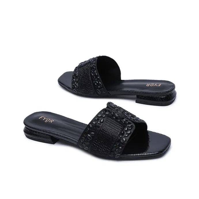 Jeweled Evening Flat HL 243