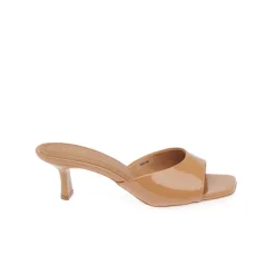 Modern Minimalist Mule BDV 109