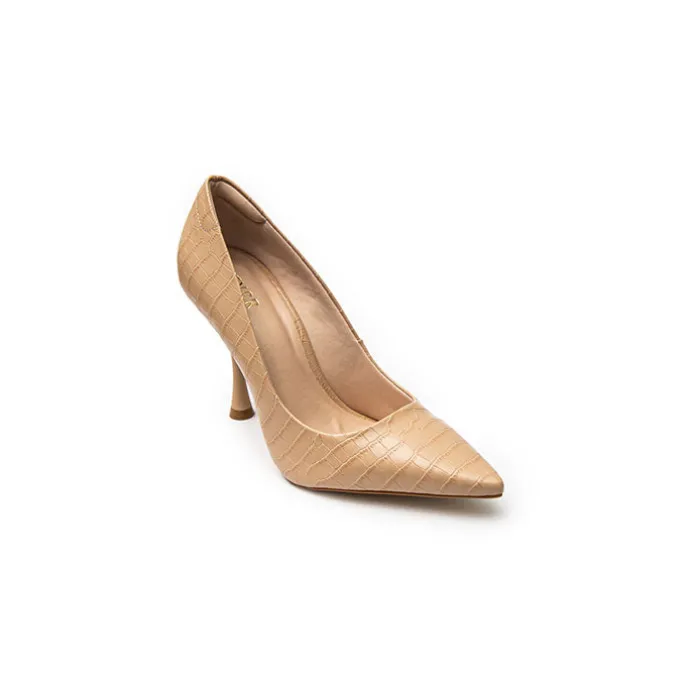Pointed Pump BCR 017