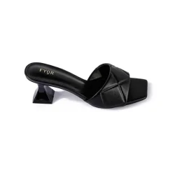 Quilted Square Toe Sandal BB 11