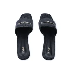 Shiny Square Flats HL 219