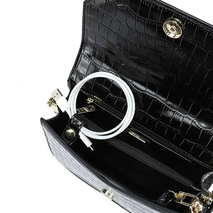 Sleek and Stylish Evening Bag BD 136