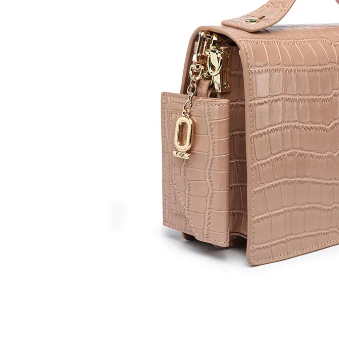 Sleek and Stylish Evening Bag BD 136