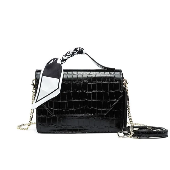 Sleek and Stylish Evening Bag BD 136