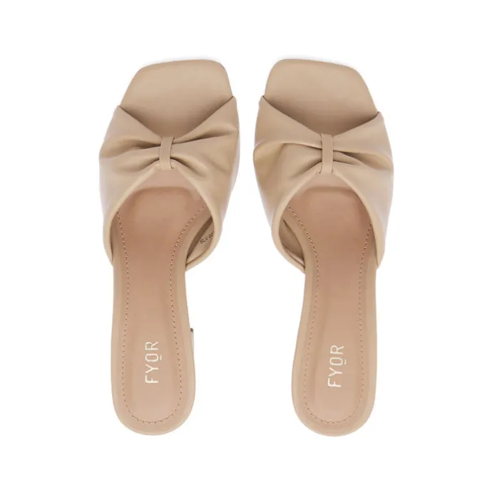 Slouchy Bow Mule BLV 007
