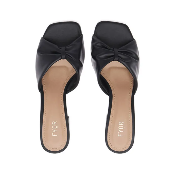 Slouchy Bow Mule BLV 007