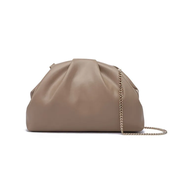 Slouchy Glamorous Clutch AD 140