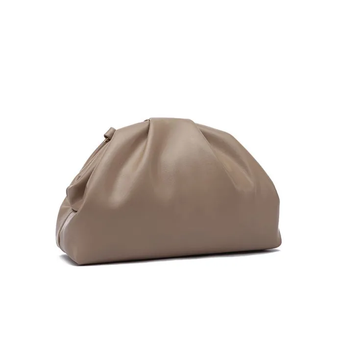 Slouchy Glamorous Clutch AD 140