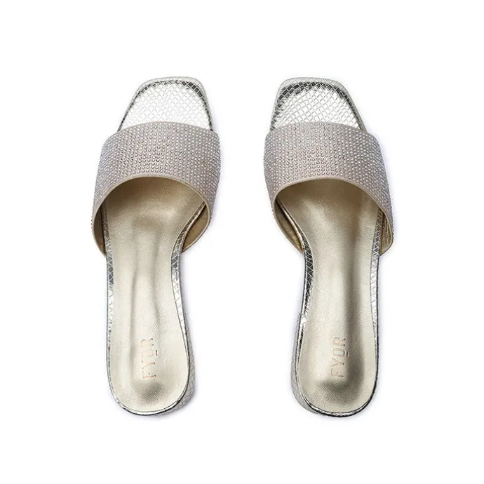 Sparkling Evening Flat HL 240