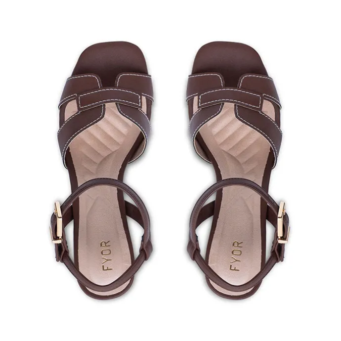 Stylish Block Heel BCR 042