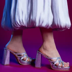Subtle yet Stylish Mule BB-63