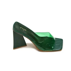 Texture Pyramid Heel Sandal, CMJ 04