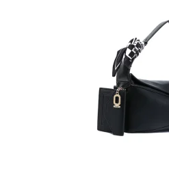 Timeless Chic Compact bag BD 145