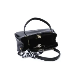 Trendy Twist Shoulder Bag BD 162