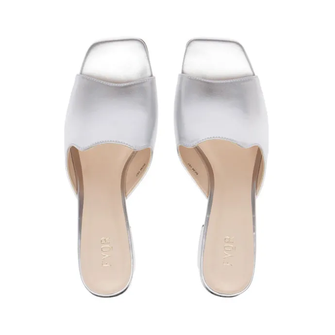 Versatile Casual Mule BCM 167