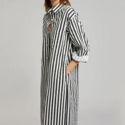 Vertical Striped Long Shirt With Slit Cut J5887